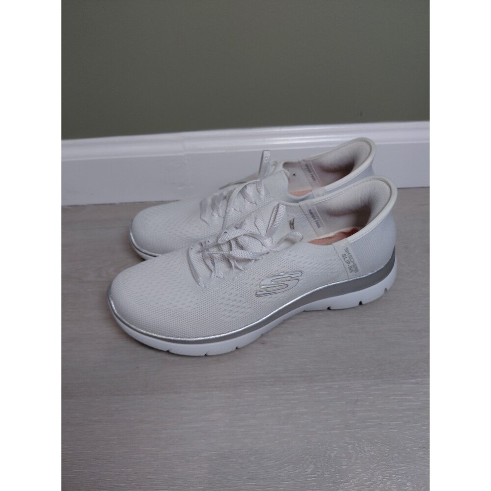 Skechers Women's 9 Memory Foam Relaxed Fit Hands Free Slip-Ins Shoes White